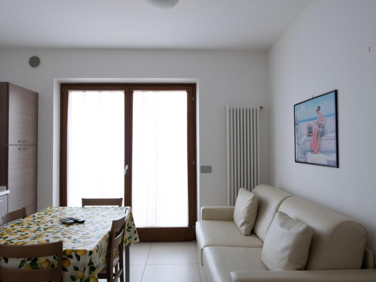 أسينزا دي برينزون Locazione Turistica Casa Maria-3 By Interhome المظهر الخارجي الصورة