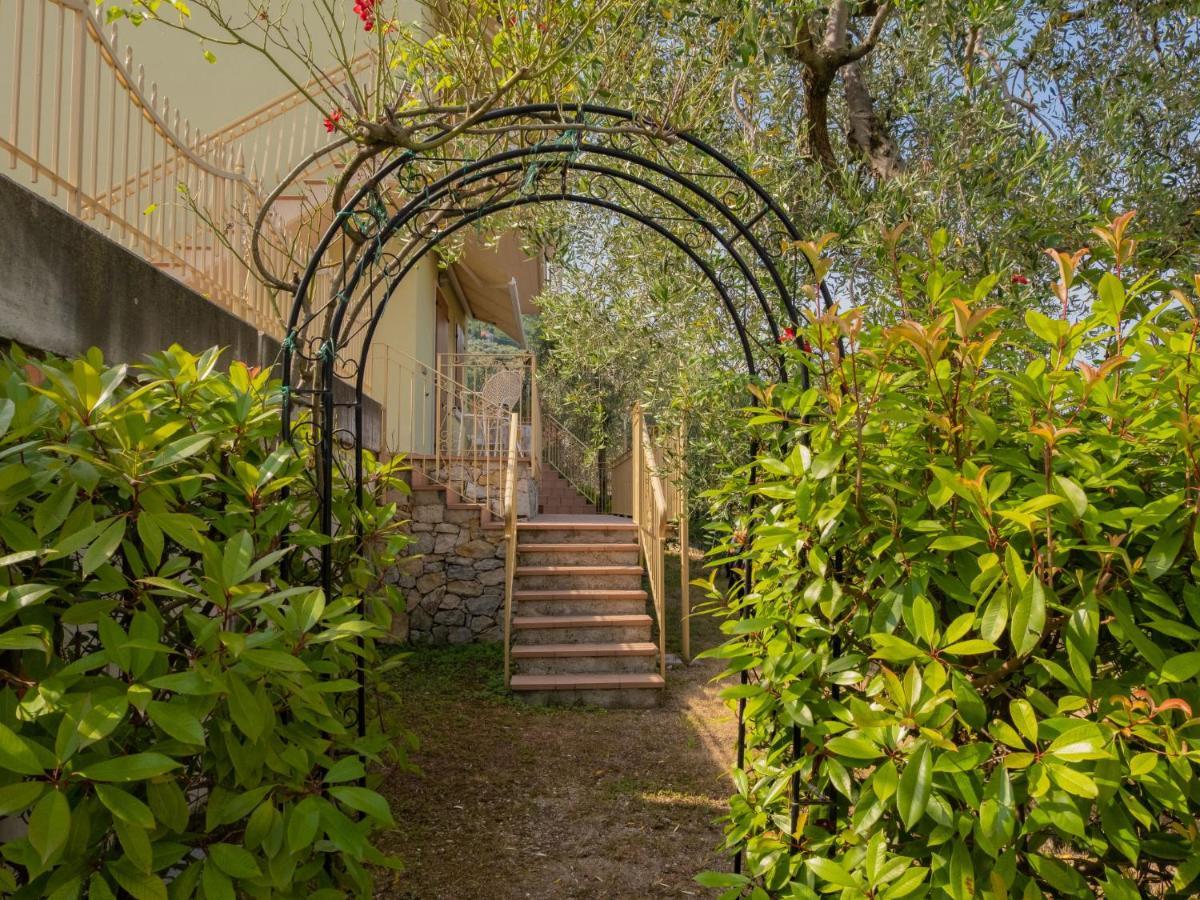 أسينزا دي برينزون Locazione Turistica Casa Maria-3 By Interhome المظهر الخارجي الصورة